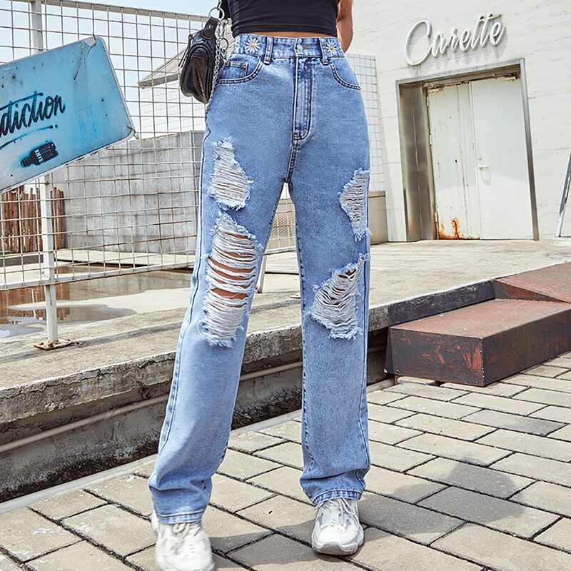 

Embroidered Flower Ripped Jeans, Light wash