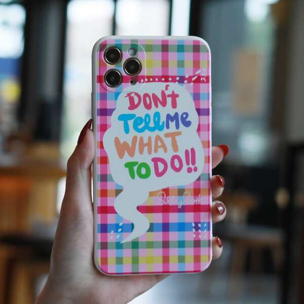 

Letter Graphic Gingham Phone Case, Multicolor