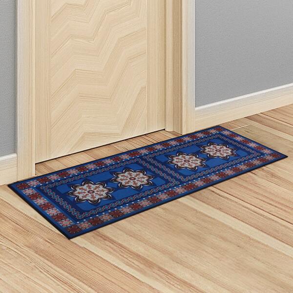 

Graphic Print Floor Mat, Multicolor