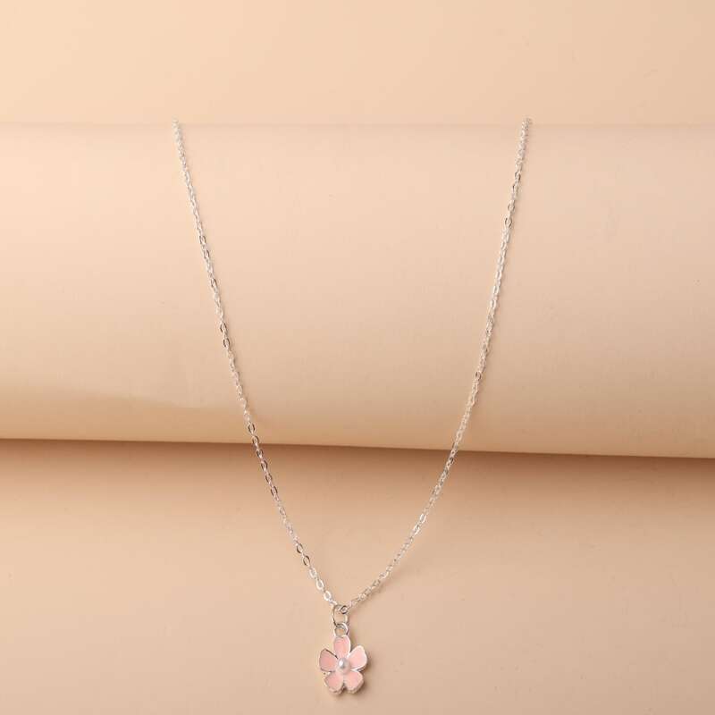 

Floral Pendant Necklace, Pink
