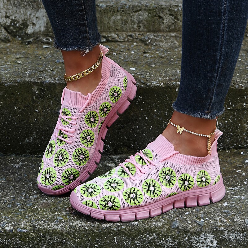 

Lace Up Decor Graphic Sneakers, Pink