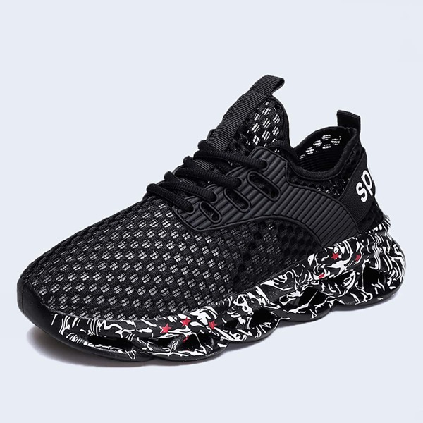 

Men Letter Graphic Lace Up Decor Breathable Sneakers, Black