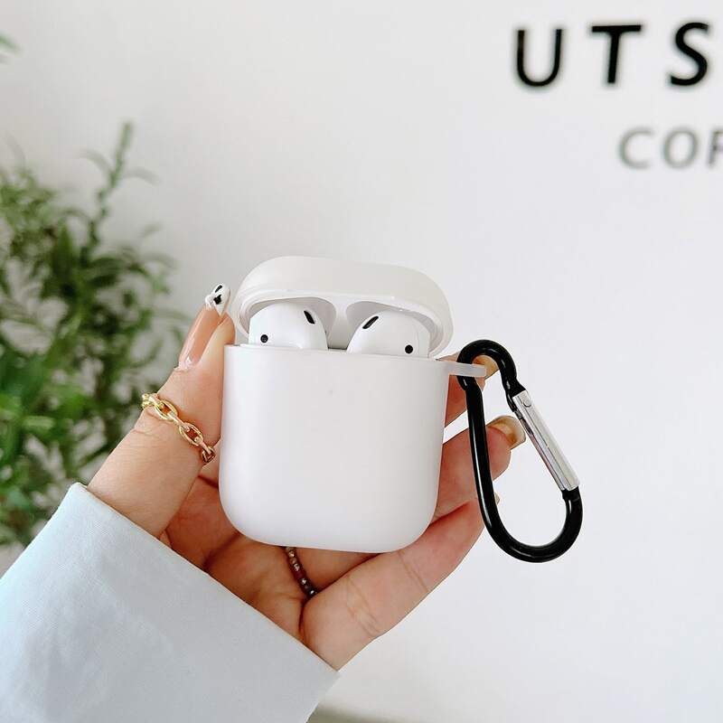 

Simple Solid Airpods Case, Clear