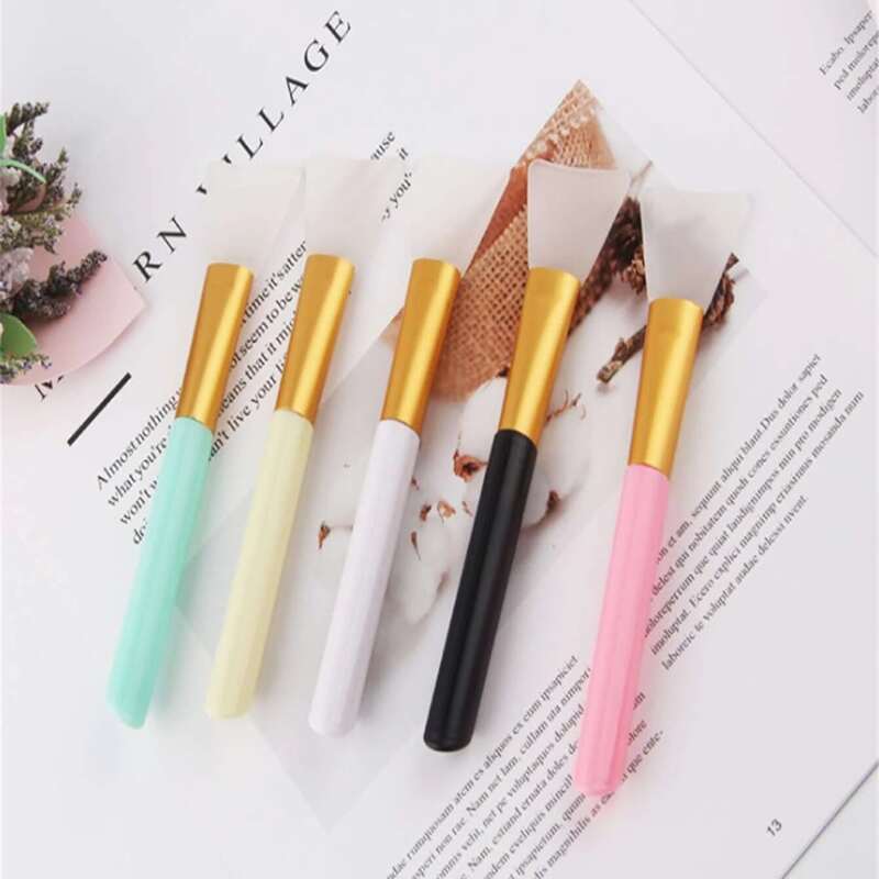 

1pc Random Silicone Facial Sheet Brush, Multicolor