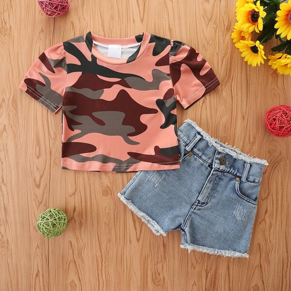 

Toddler Girls Camo Tee With Distressed Denim Shorts, Multicolor