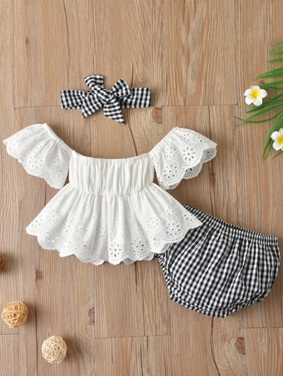 SHEIN Baby Eyelet Embroidery Scallop Trim Top & Gingham Shorts With Headband