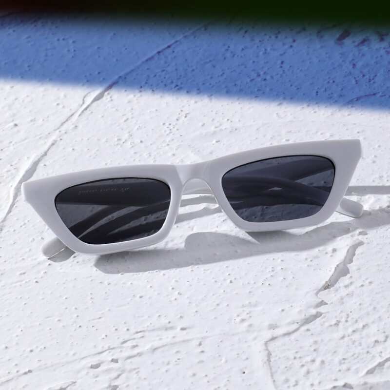 

Cat Eye Sunglasses