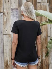 EMERY ROSE Contrast Lace Patch Pocket Tee - Black - View 2