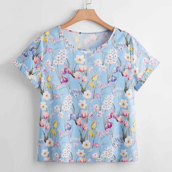 

Plus Allover Floral Print Blouse, Baby blue