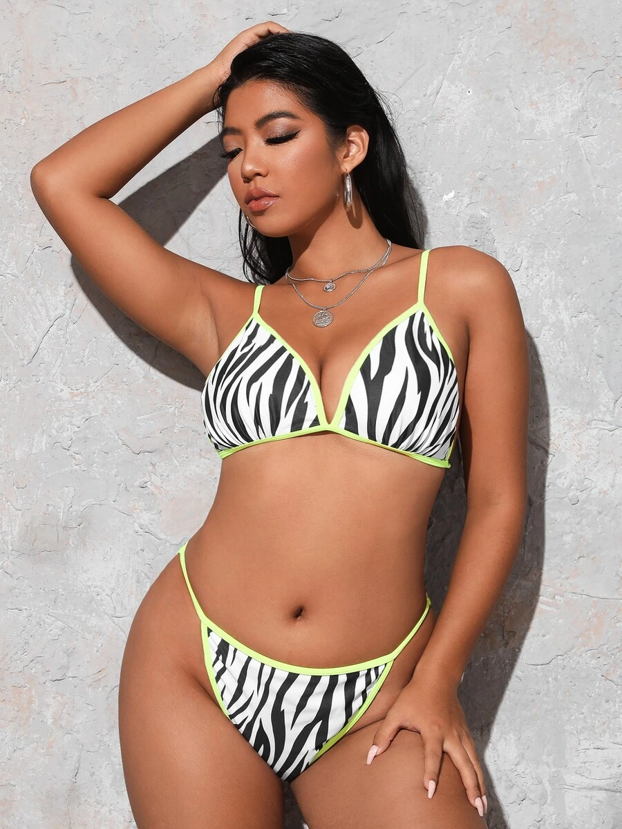 Plus Size Zebra Stripe Contrast Binding Bikini Set Summer Beach - Black and White - View 1