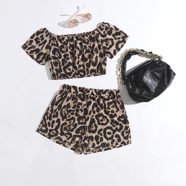 

Leopard Print Crop Top & Shorts Set, Multicolor