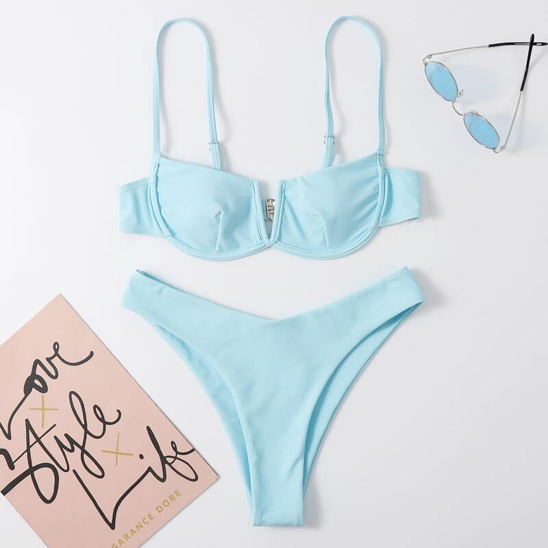 

Solid V Wired Bikini Swimsuit, Baby blue