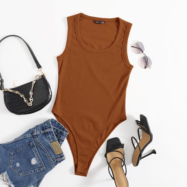 

Scoop Neck Solid Bodysuit, Coffee brown