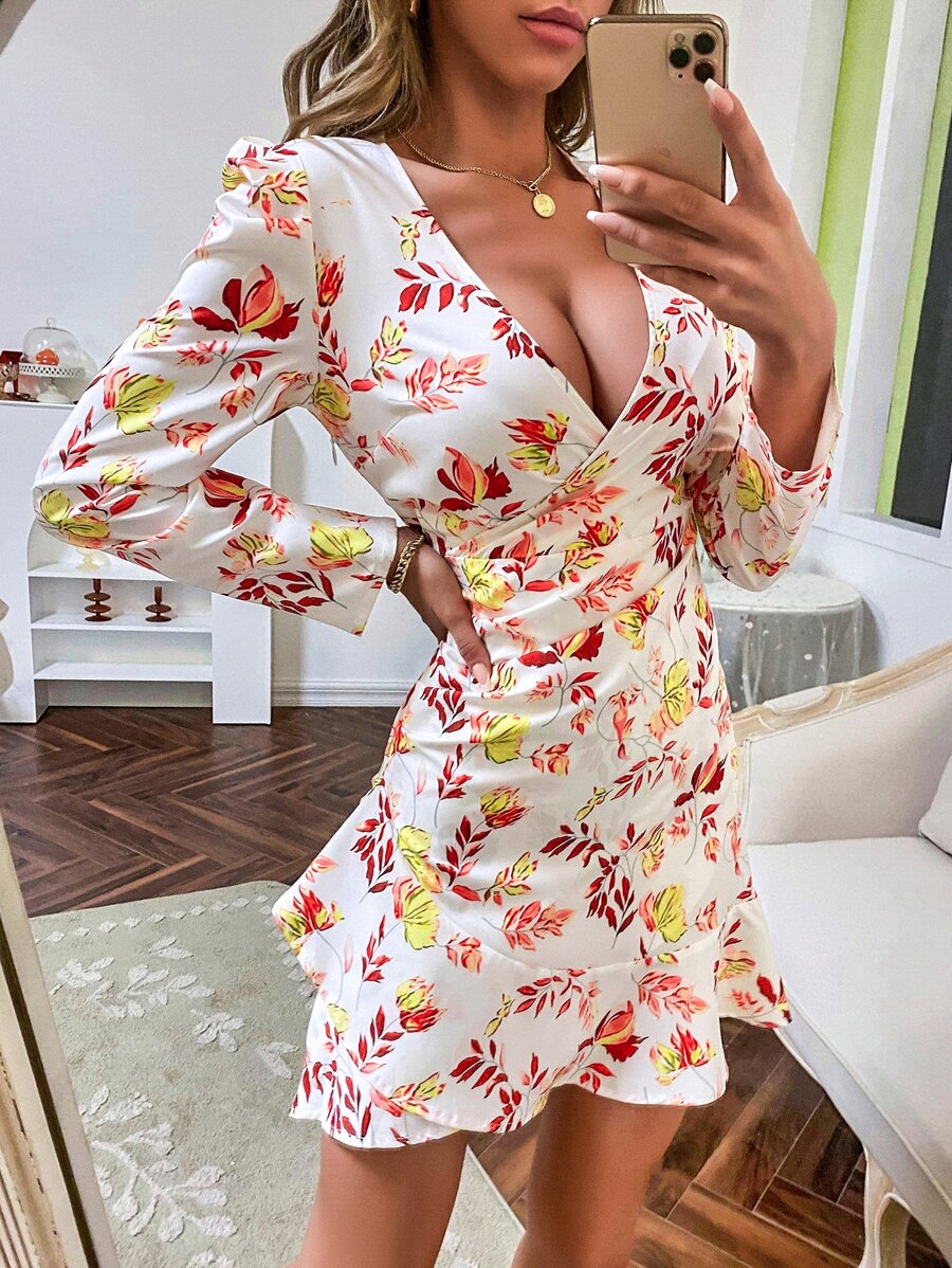 GENKIRA Allover Floral Print Plunging Neck Dress - Multicolor - View 1
