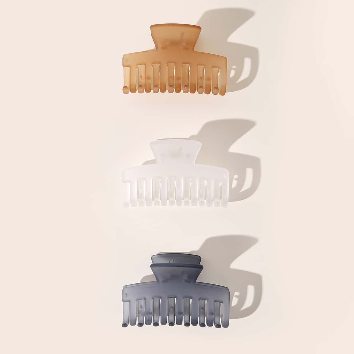 

3pcs Solid Hair Claw, Multicolor