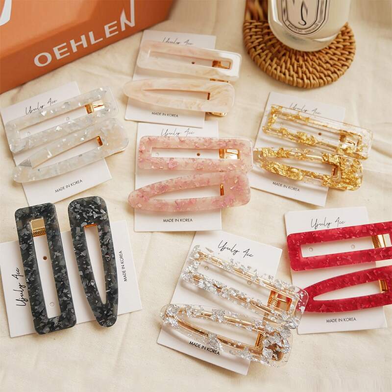 

2pcs Random Glitter Hair Clip, Multicolor