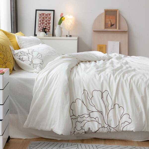 

Flower Print Duvet Cover Set Without Filler, White