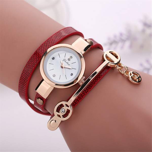 

Rhinestone Decor Round Pointer Wrap Watch