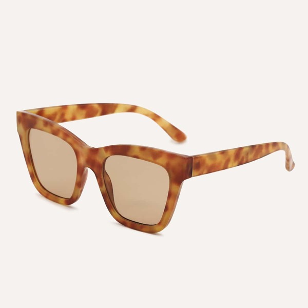 

Tortoiseshell Frame Sunglasses