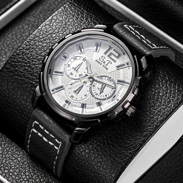

Men Triple Dial Quartz Watch