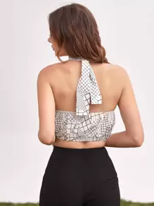 Zolique Top Corto De Cuadros Con Escote Halter Y Lazos Detrás - Blanco y Negro - Ver 2