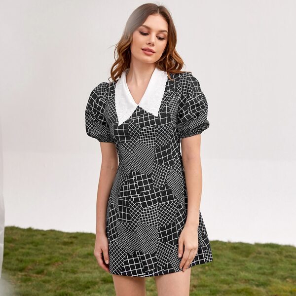 

Contrast Collar Puff Sleeve Plaid Dress, Black