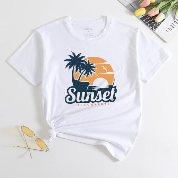 

Palm Tree & Letter Graphic Tee, White