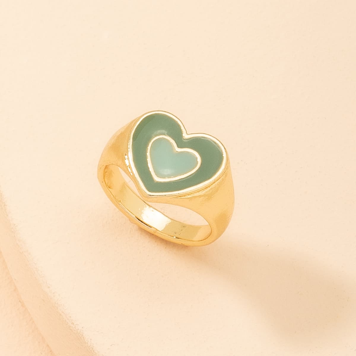 

Heart Decor Ring, Gold