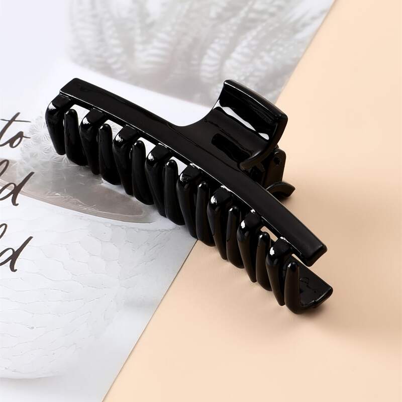 

1pc Solid Hair Claw, Black