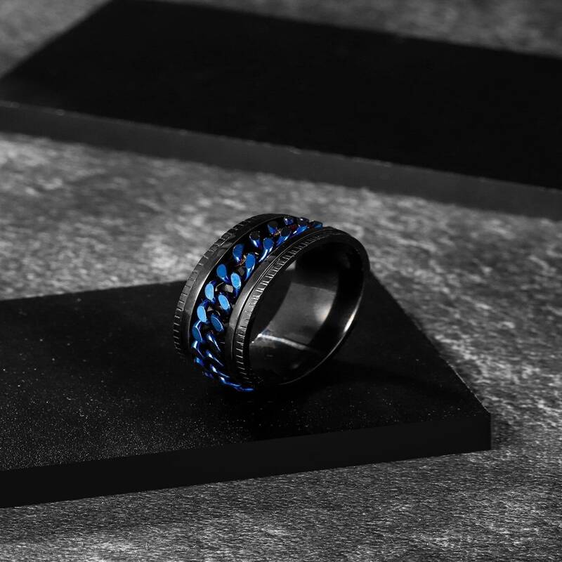 

Guys 1pc Chain Ring, Black