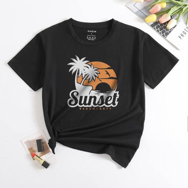 

Tropical And Letter Graphic Tee, Black