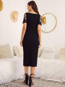 Modelyn 印花合身洋裝 - 彩色 - 查看 2