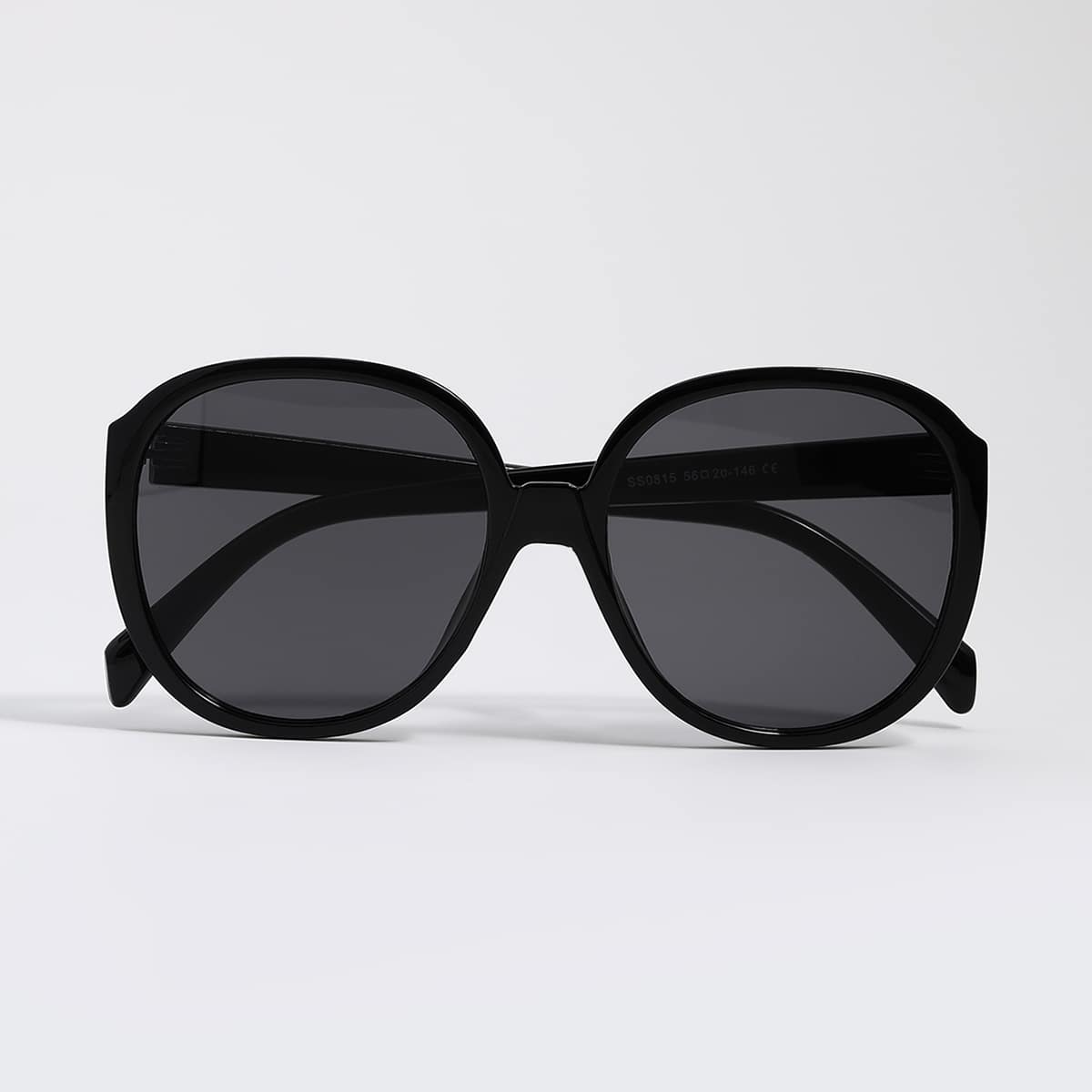 

Round Frame Sunglasses