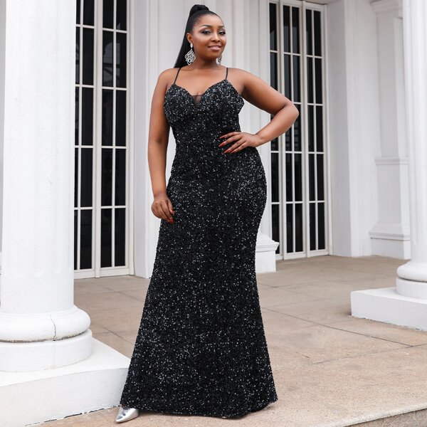 

Plus Sequins Prom Dress, Black