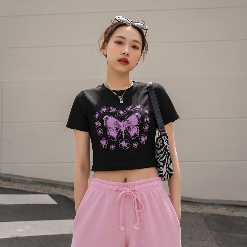 

Butterfly Print Crop Tee, Black