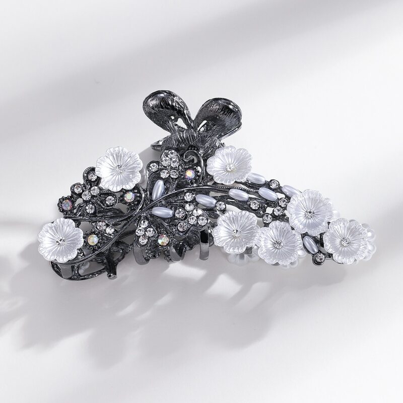 Rhinestone Detail Hair Claw, Black