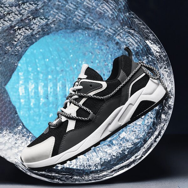 

Men Colorblock Lace Up Decor Sneakers, Black and white