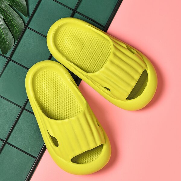 

Girls Minimalist Textured Slippers, Lime green