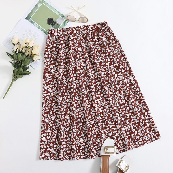 

Plus Ditsy Floral A-line Skirt, Red
