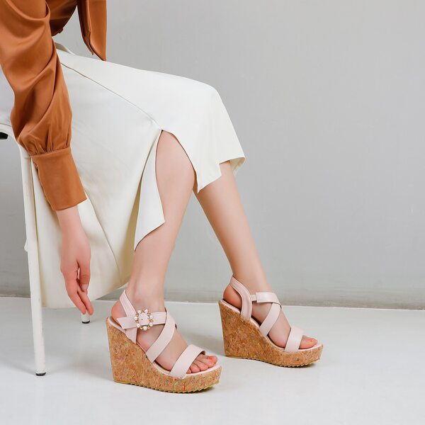 

Faux Pearl Decor Wedge Sandals, Pink