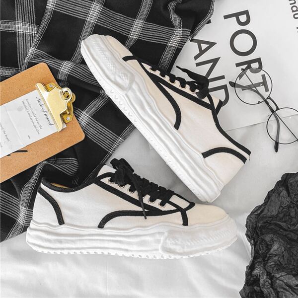 

Men Lace Up Front Canvas Shoes, White