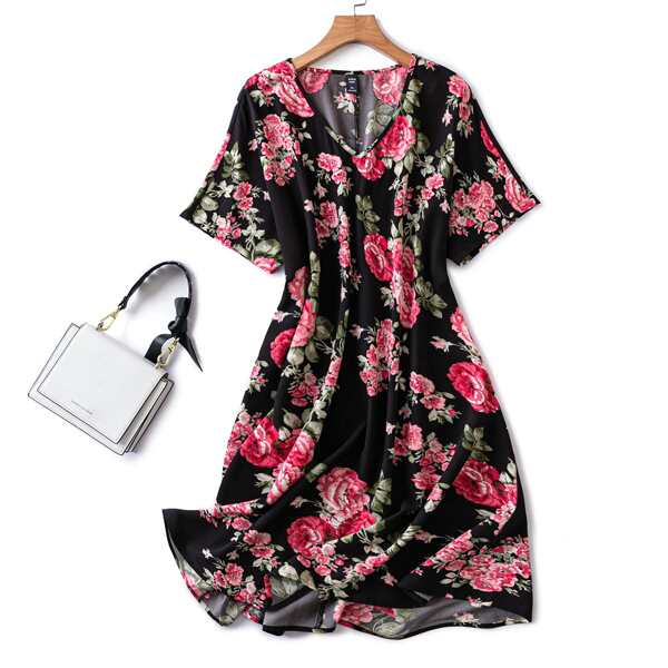

Plus Floral Print V-neck Dress, Multicolor