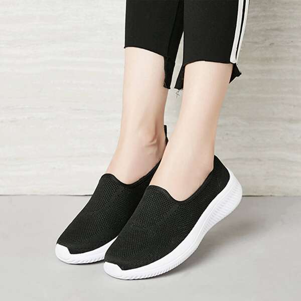 

Slip On Running Shoes, Black