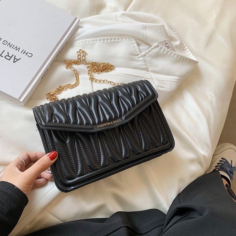 

Flap Chain Crossbody Bag, Black