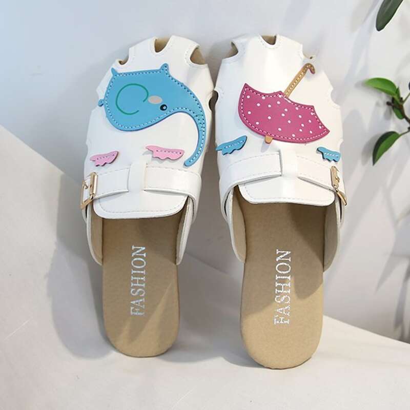 

Cartoon Graphic Sandals, Multicolor