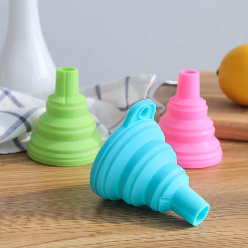

1pc Random Foldable Silicone Funnel, Multicolor