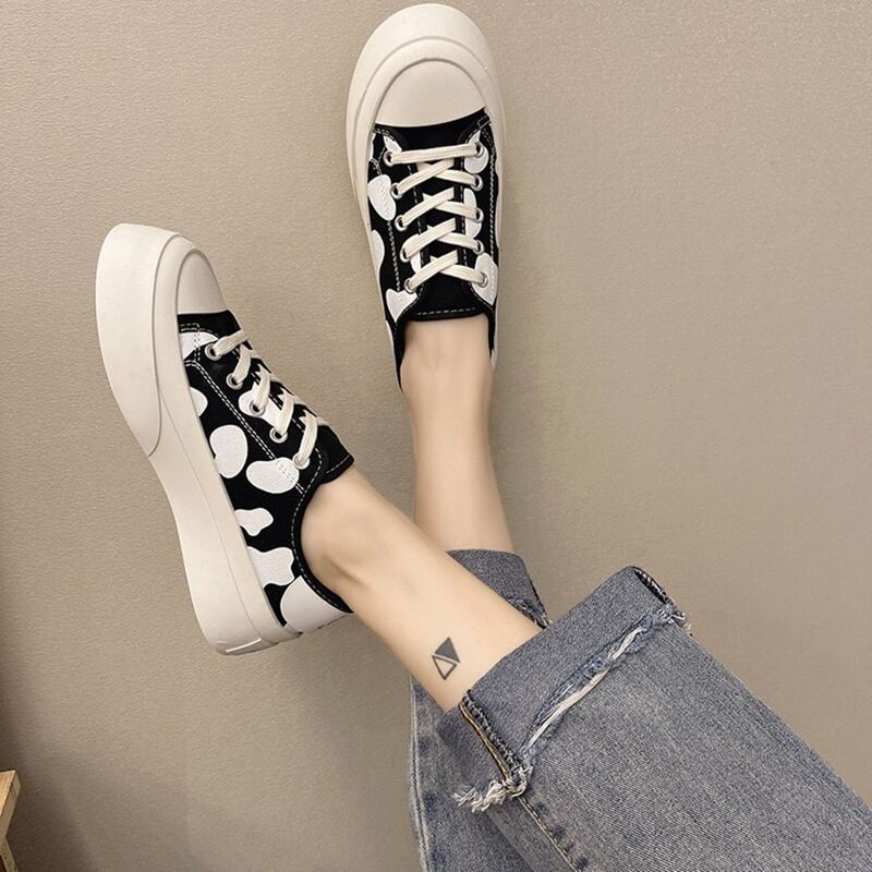 

Lace Up Front Canvas Shoes, Black