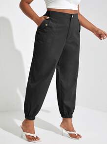 SHEIN Essnce Plus Solid Slant Pocket Tapered Trousers - Black - View 1