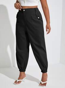 SHEIN Essnce Plus Solid Slant Pocket Tapered Trousers - Black - View 3