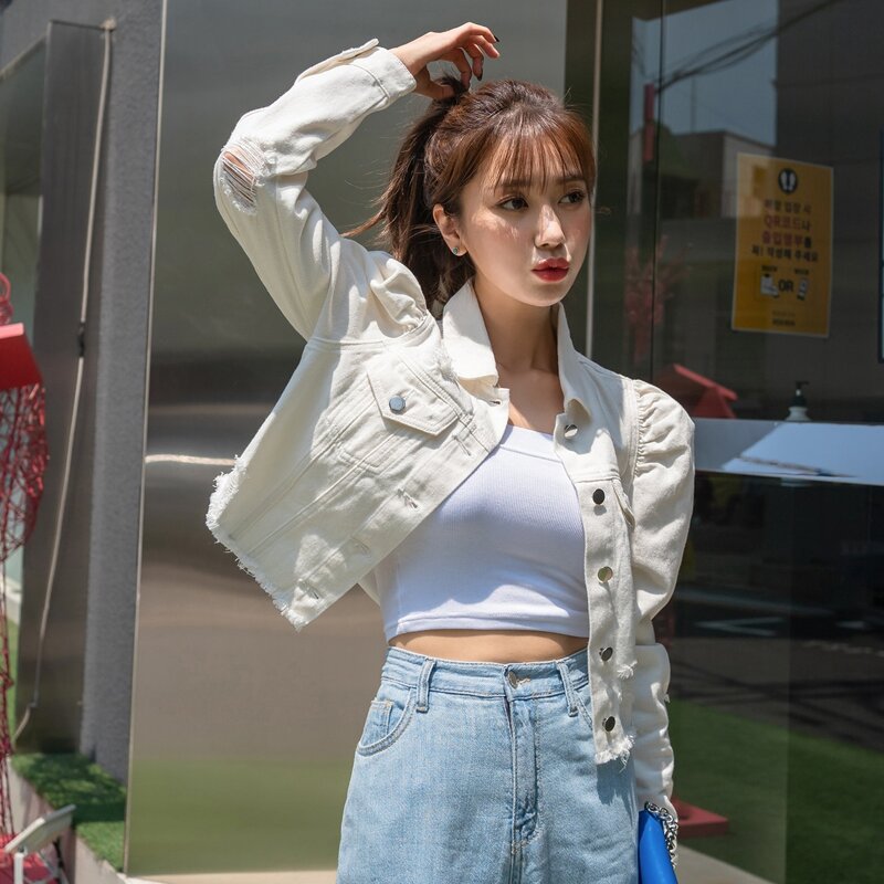 

Single Breasted Puff Sleeve Raw Hem Crop Denim Jacket, White